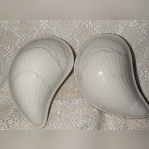 Lenox Sea Shell-Shaped Trinket Boxes.